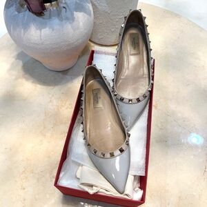 Valentino Women's Silver Studded Flat size 36.5
